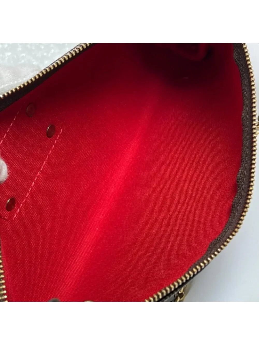 Louis Vuitton Pouch Damier Canvas Brown